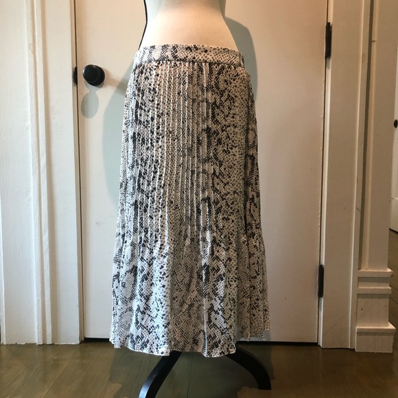 J. Crew Dresses & Skirts - 2/$22 J. Crew NWT Animal Print Midi Skirt